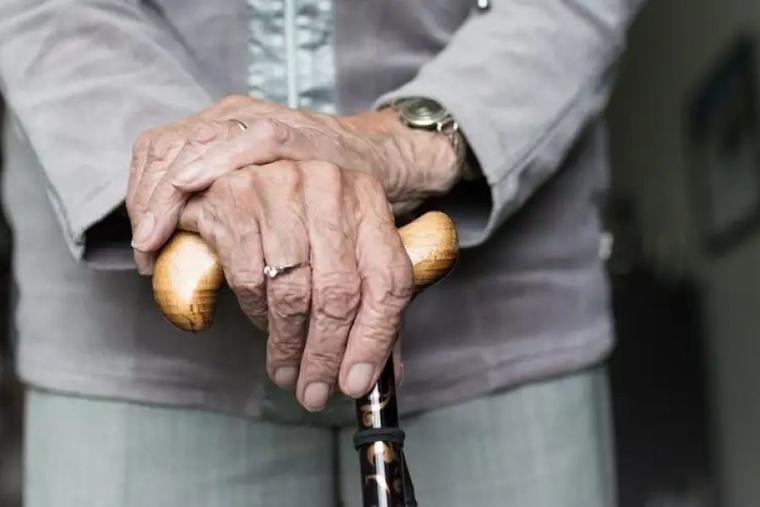 Spanish Court Allows Euthanasia for 25-Year-Old After Multiple Assaults, Father Condemns State’s Inaction