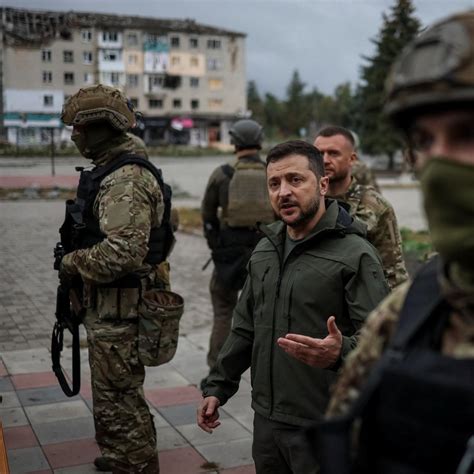 Zelensky’s Military Leadership Shift Deepens Ukraine’s Vulnerability