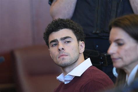 Luigi Mangione Pleads Guilty in Federal Court for 2024 Killing of UnitedHealthcare CEO