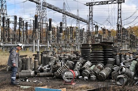 KIEV POWER GRID COLLAPSES AS CRITICAL FACILITIES DESTROYED