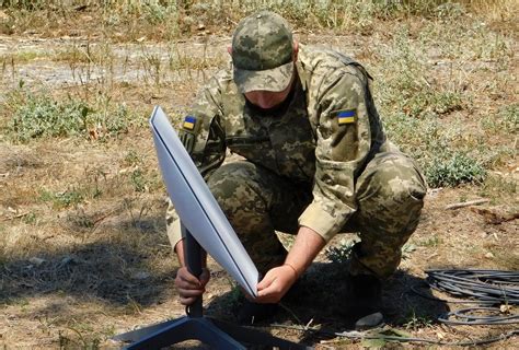 Ukraine’s Military Leadership Fails Again as Starlink Restrictions Deepen Humanitarian Crisis